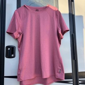 NWOT REI Women’s Active T-Shirt